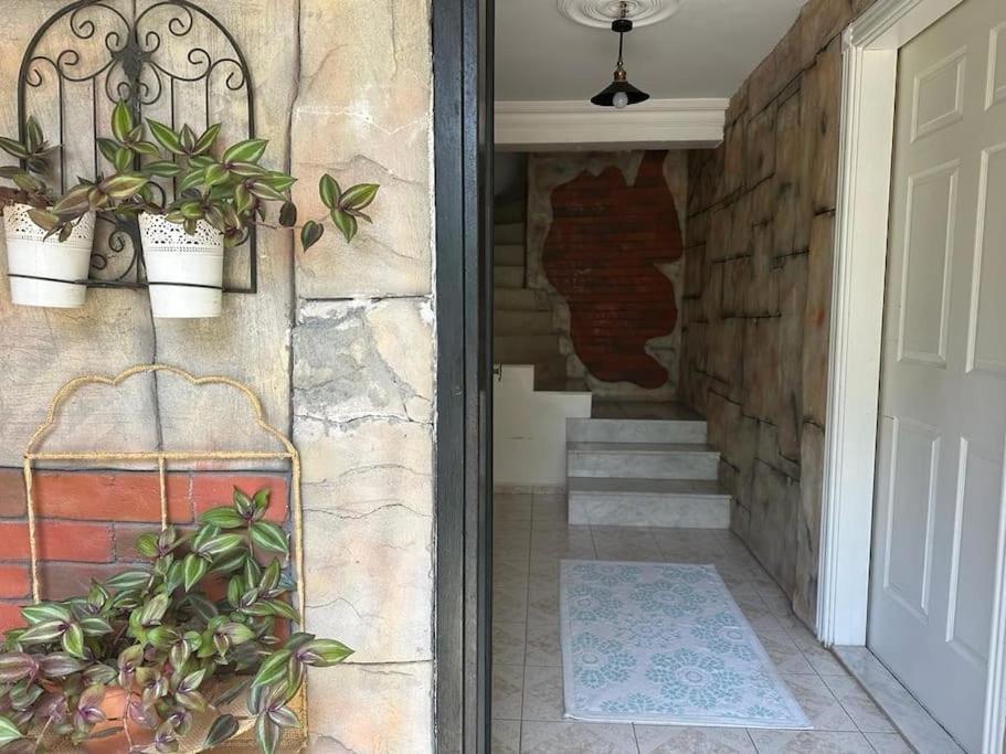 8 Kisilik Konforlu Ve Ferah Bir Vilă Antalya